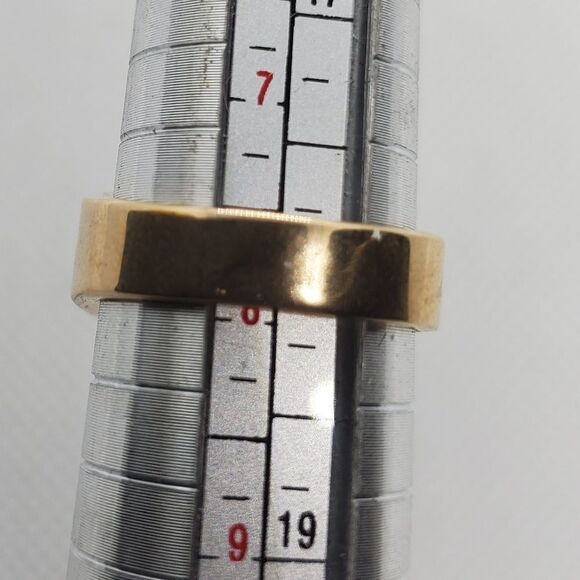 Rolyn Gold & Pink Ring - Picture 7 of 7